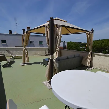 公寓 Romantic Attic With Terrace Over 罗马
